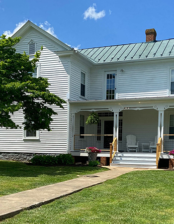 Luxury Farmhouse - Mountain Resort Shenandoah National Park 0 Graves Mountain Farm & Lodges